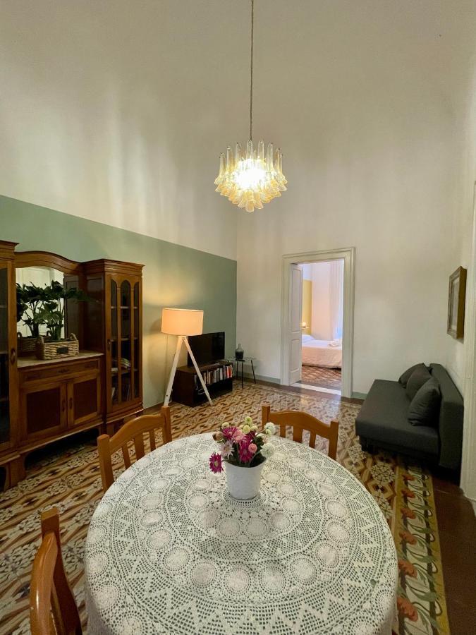 4 Balconi House-Appartamento Salentino Nel Centro Di Лечче Экстерьер фото
